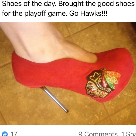 🏒RARE ‼️Like New NHL Chicago Black Hawks  Sky High Design Platform Heels size 7 - Picture 11 of 11